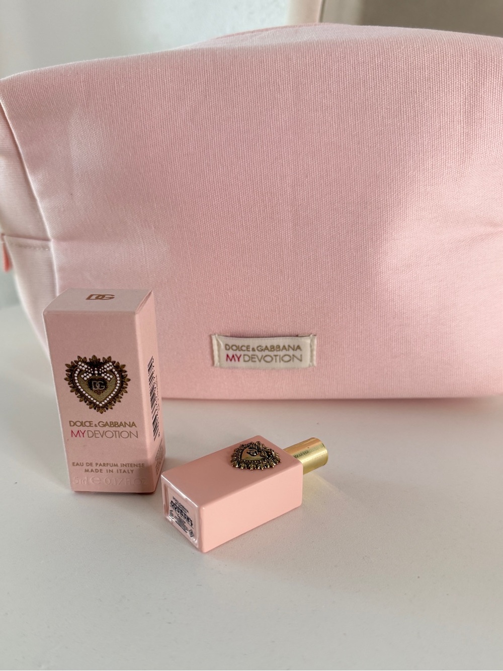 Dolce & Gabbana Pouch bag + My devotion 5 m l